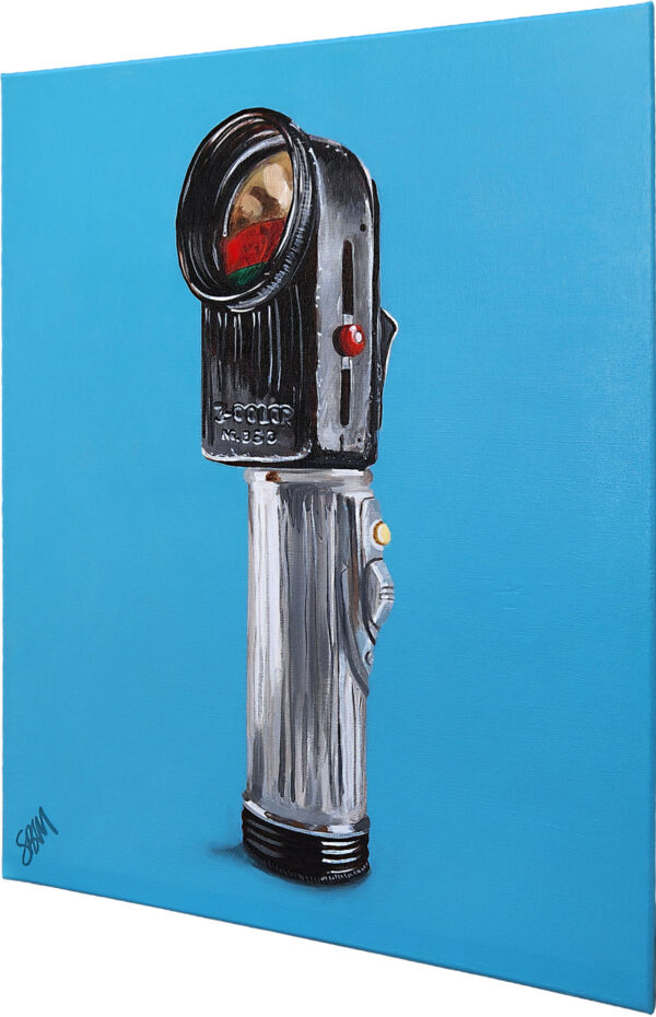 Sagan Medvec Painting 3-Color Flashlight from Haskins Angled